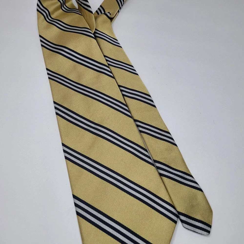 Vintage Brooks Brothers Makers 100% Silk‎ Neck Tie Striped Gold Blue Mens 56